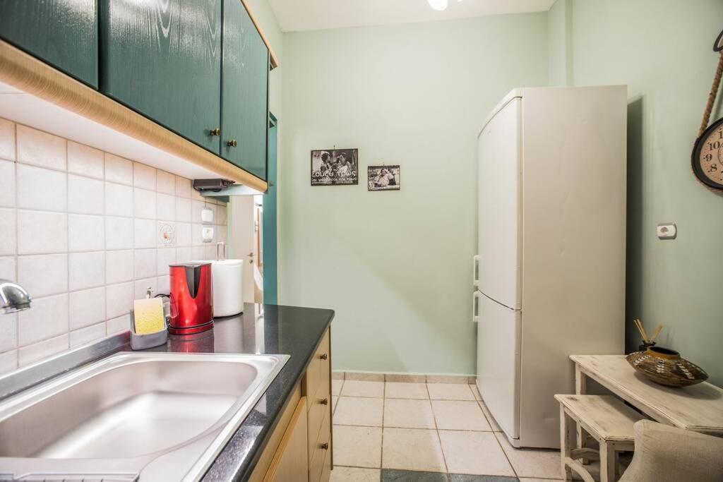 Athinas Apartment Πειραιάς Εξωτερικό φωτογραφία