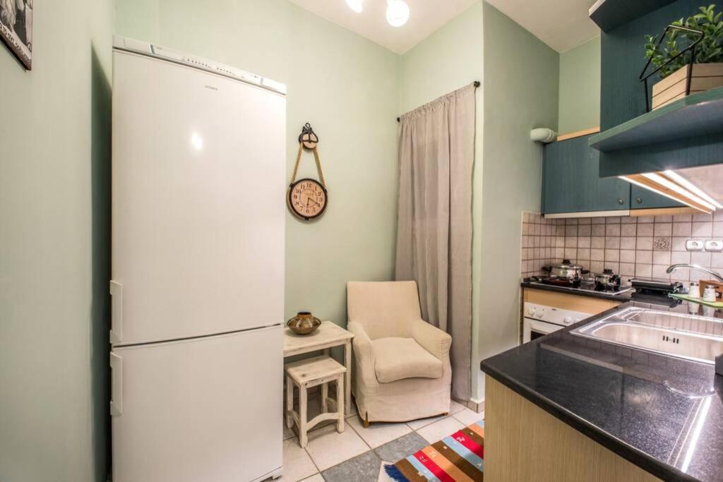 Athinas Apartment Πειραιάς Εξωτερικό φωτογραφία
